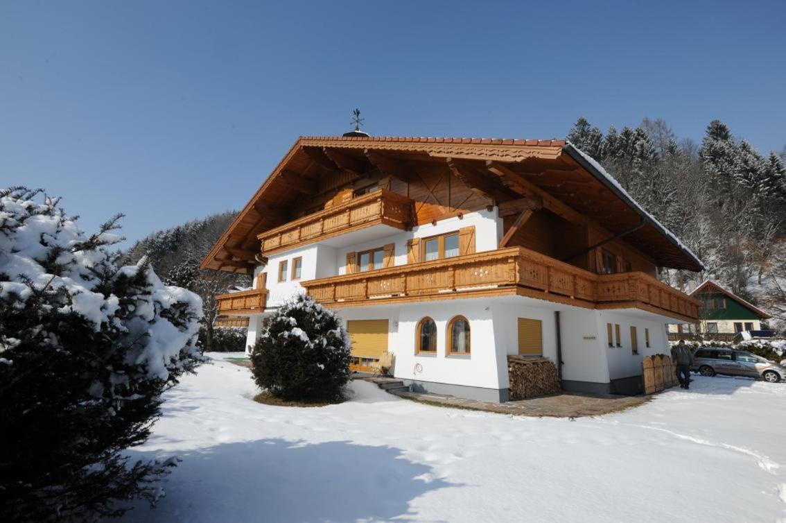 Chalet Alice By Schladmingurlaub מראה חיצוני תמונה