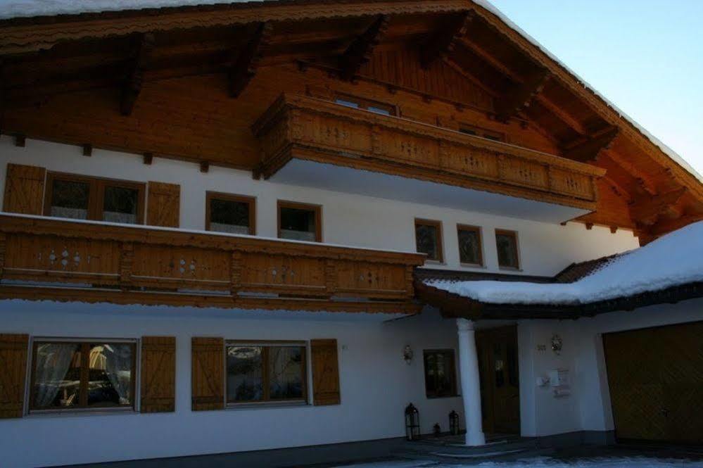 Chalet Alice By Schladmingurlaub מראה חיצוני תמונה